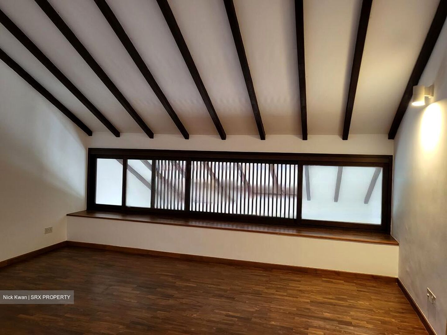 Paya Lebar Road (D14), Condominium #468925081